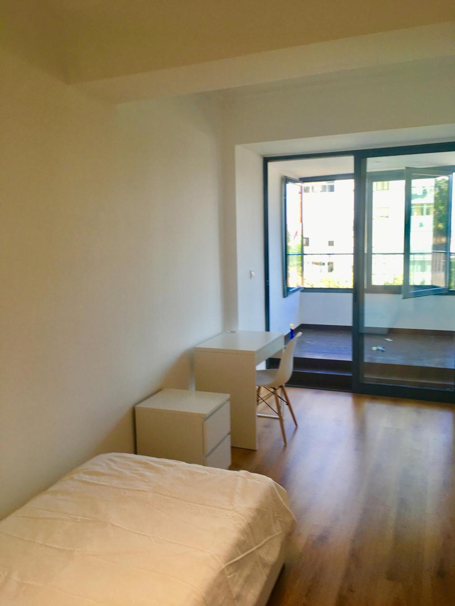 Bedrooms In Modern Guest House Almada Exterior foto